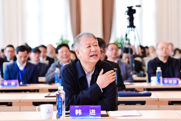 中国教育发展战略学会会长 韩进