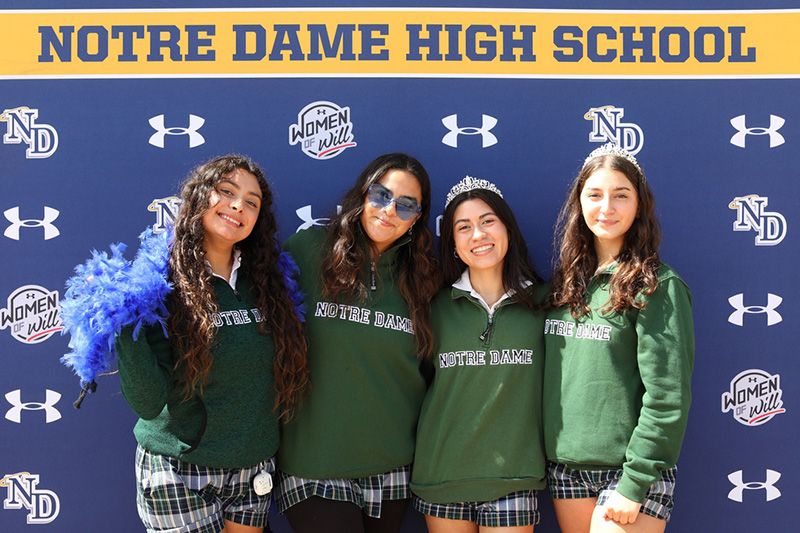 加州性价比超级高中得美国女子高中&mdash;&mdash;圣母女子高中